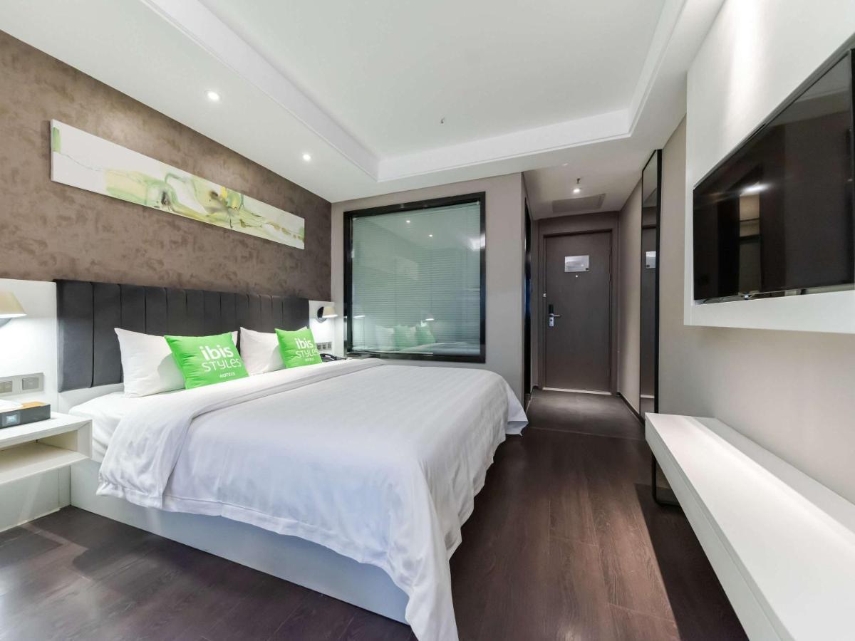 Ibis Styles Suzhou Nanmen Metro Station Hotel Exterior photo